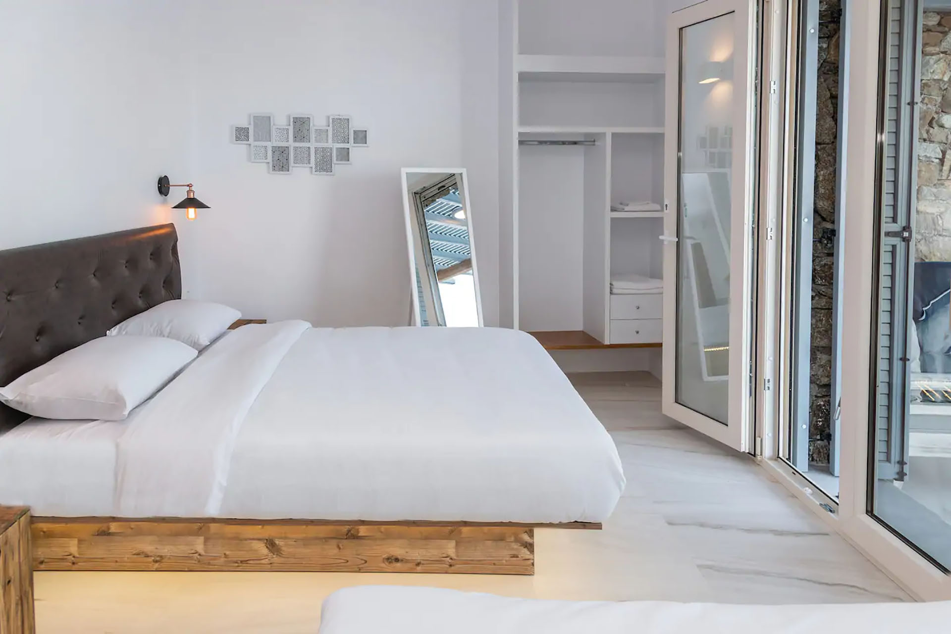 Etesians Luxury Suites - Mykonos Hotels